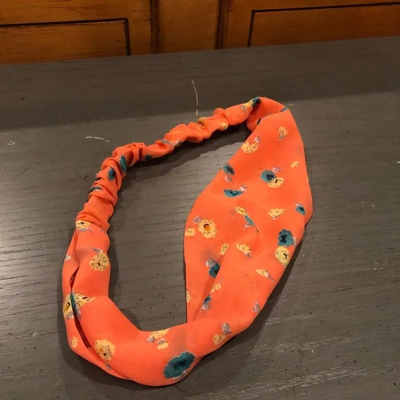 Coral Floral Headband - Picture 2 of 3